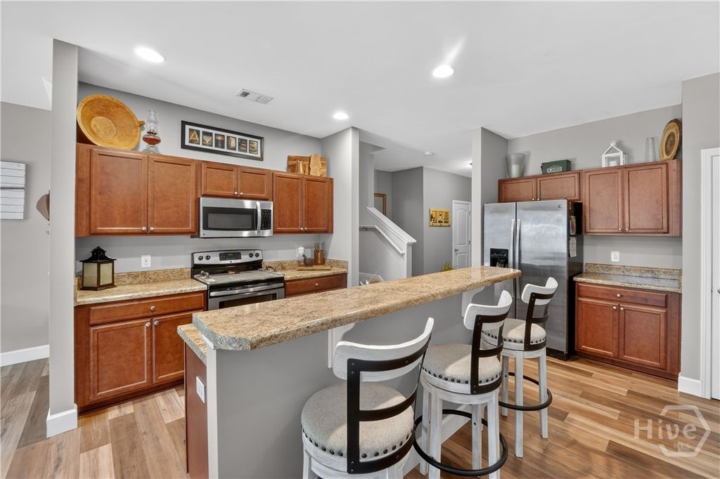Image 16 of property listing at 40 Cantle Drive, Richmond Hill, GA 31324
