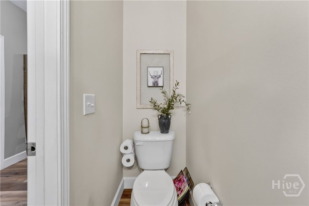 Image 21 of property listing at 40 Cantle Drive, Richmond Hill, GA 31324