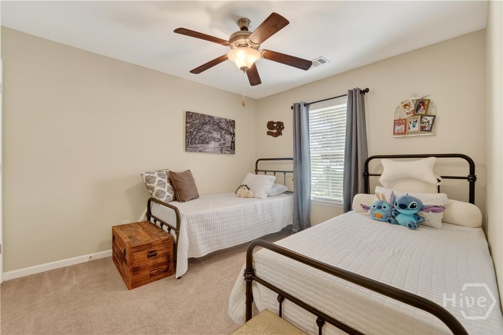 Image 28 of property listing at 40 Cantle Drive, Richmond Hill, GA 31324