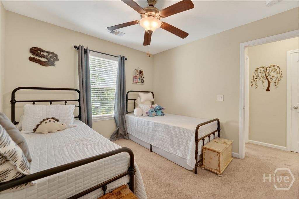 Image 29 of property listing at 40 Cantle Drive, Richmond Hill, GA 31324