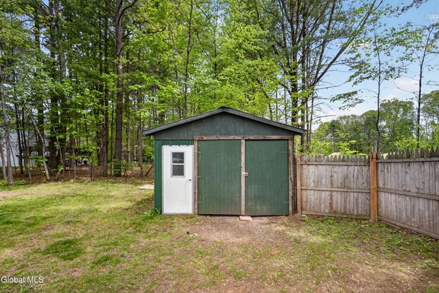 14 Fawn Drive, Milton, NY 12020