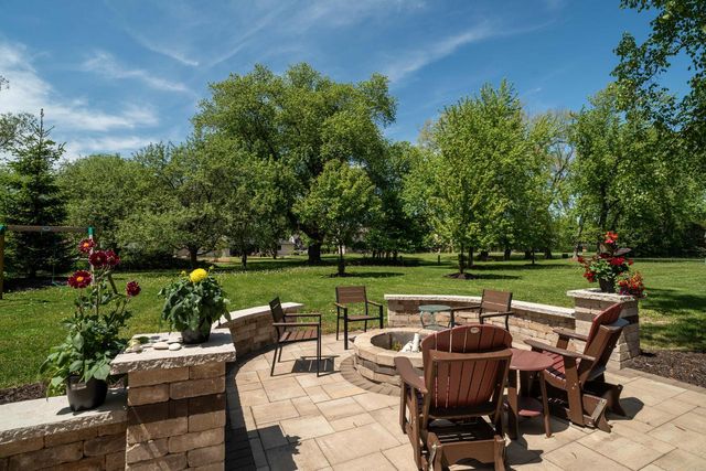 9439 N Broadmoor ROAD, Bayside, WI 53217
