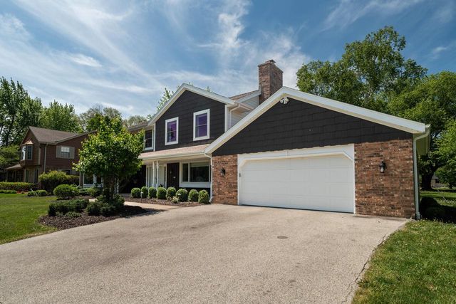 9439 N Broadmoor ROAD, Bayside, WI 53217
