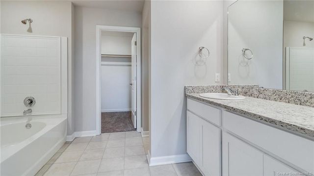 3125 Sapphire Drive, Lake Charles, LA 70607