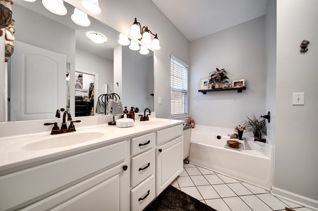 118 River Chase, Hendersonville, TN 37075