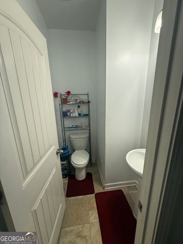 6572 Woodwell Drive, Union City, GA 30291