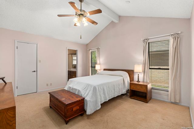 2422 Shadow Cliff St, San Antonio, TX 78232