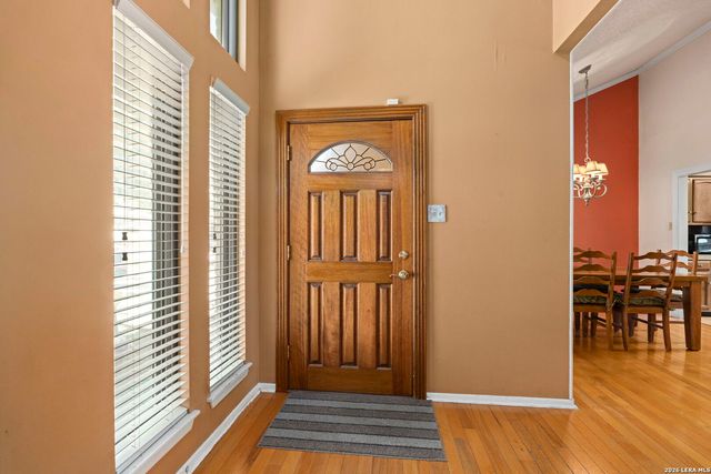 2422 Shadow Cliff St, San Antonio, TX 78232