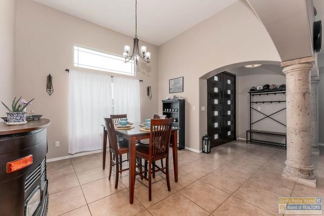 7001 Lago Vista Blvd., Brownsville, TX 78520