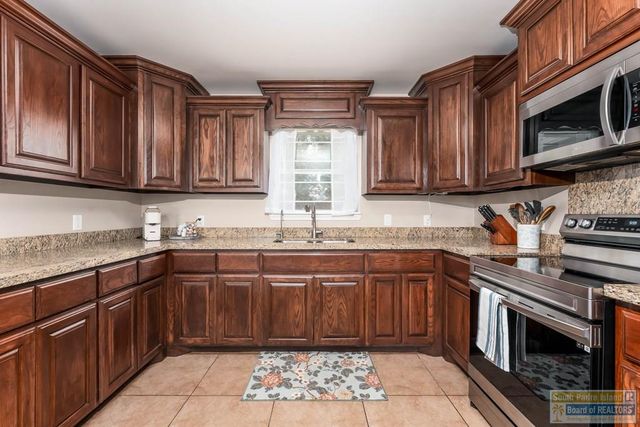 7001 Lago Vista Blvd., Brownsville, TX 78520
