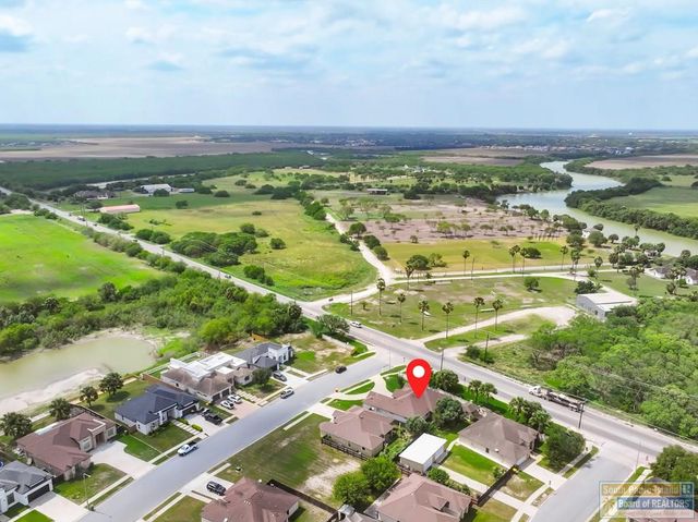7001 Lago Vista Blvd., Brownsville, TX 78520