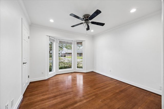 5247 Cheena Drive, Houston, TX 77096