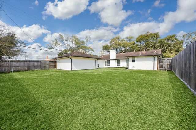 5247 Cheena Drive, Houston, TX 77096