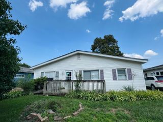 6635 Illinois Avenue, Hammond, IN 46323
