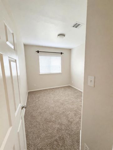 303 Lake Line Drive, Alvin, TX 77511
