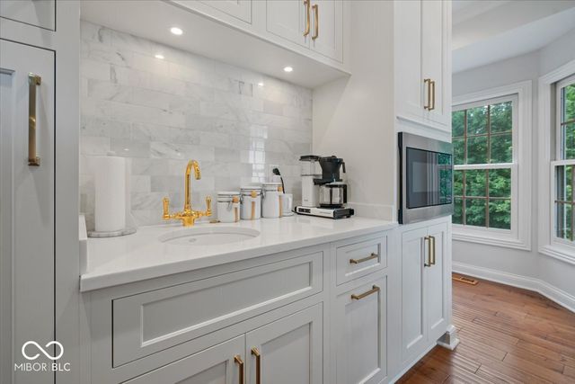13672 Creekridge Lane, Fishers, IN 46055