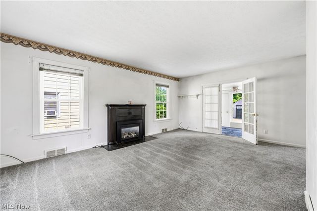 28707 Gilchrist Drive, Willowick, OH 44095