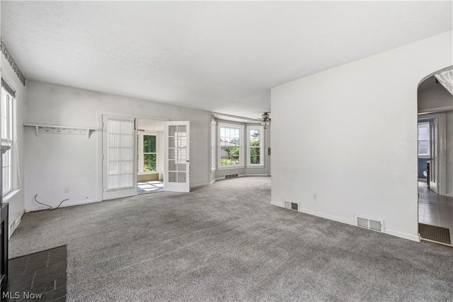 28707 Gilchrist Drive, Willowick, OH 44095