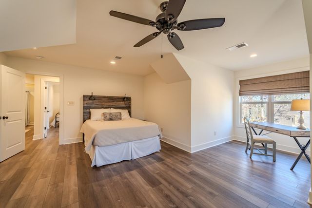 25 GENTLE RIDGE WAY, Savannah, TN 38372