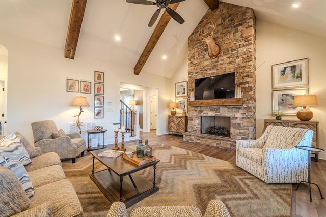 25 GENTLE RIDGE WAY, Savannah, TN 38372