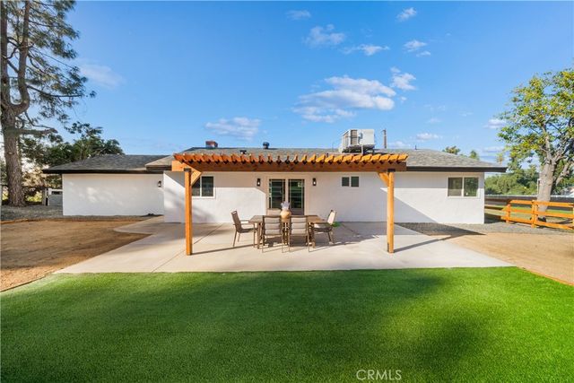 4669 California, Norco, CA 92860