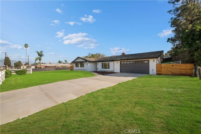 4669 California, Norco, CA 92860