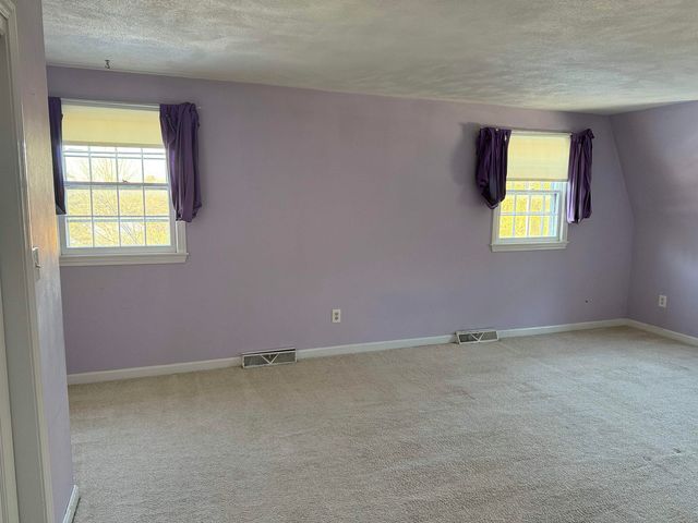 24 SHADWELL Road, Nashua, NH 03062