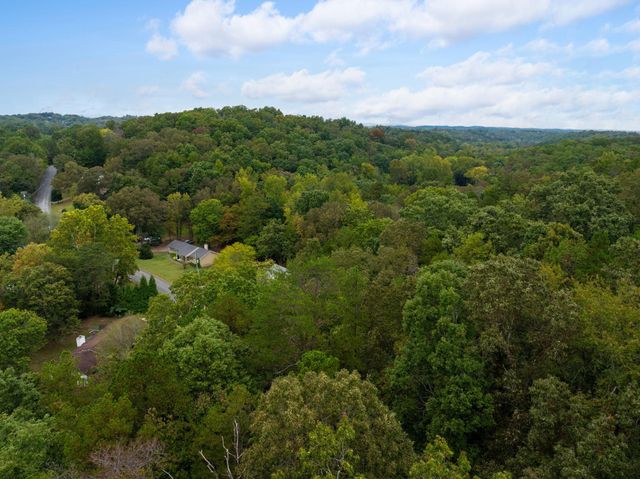 7215 Flagstone Drive, Ooltewah, TN 37363