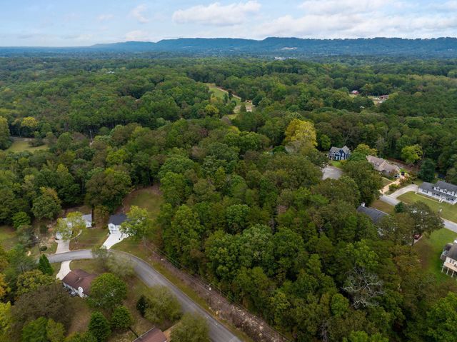 7215 Flagstone Drive, Ooltewah, TN 37363