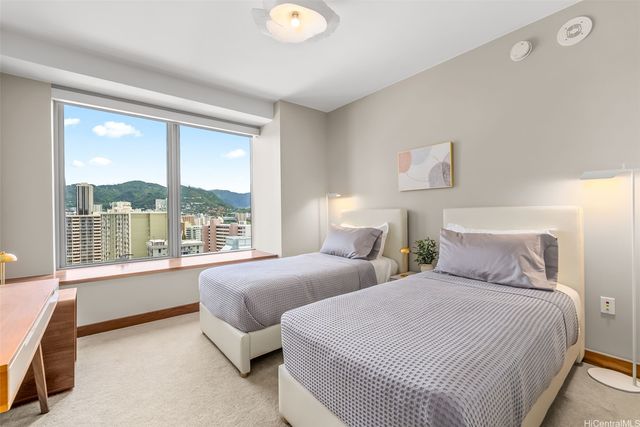 1555 Kapiolani Boulevard 1800, Honolulu, HI 96814