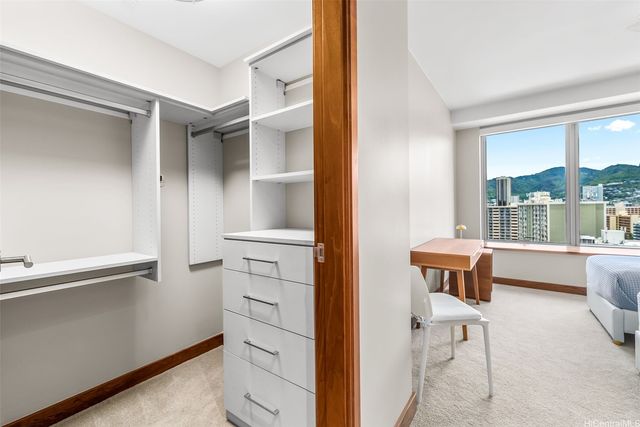 1555 Kapiolani Boulevard 1800, Honolulu, HI 96814