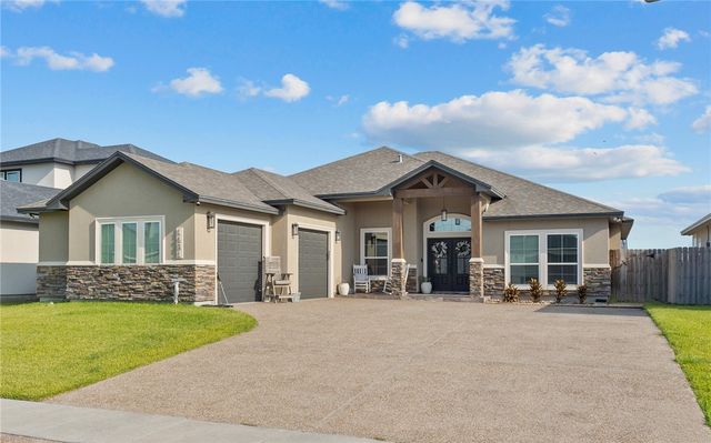 1481 Lady Claudia St, Corpus Christi, TX 78415