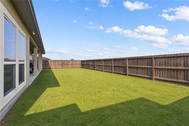 1481 Lady Claudia St, Corpus Christi, TX 78415