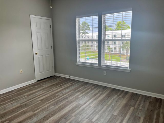 2498 Coastline Ct Unit 301, Murrells Inlet, SC 29576