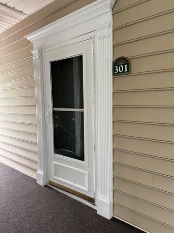 2498 Coastline Ct Unit 301, Murrells Inlet, SC 29576