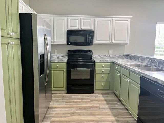 2498 Coastline Ct Unit 301, Murrells Inlet, SC 29576