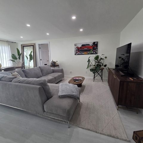 4501 NW 68th Street, Coconut Creek, FL 33073