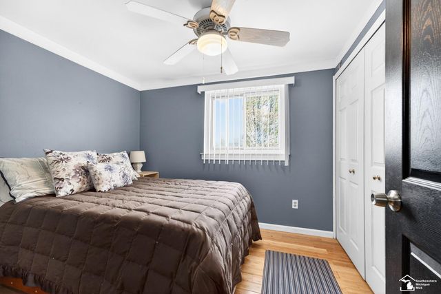27485 Wyatt Avenue, Brownstown Twp, MI 48183