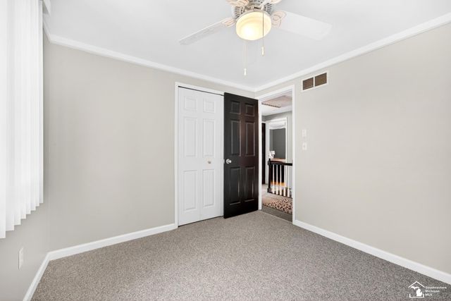 27485 Wyatt Avenue, Brownstown Twp, MI 48183
