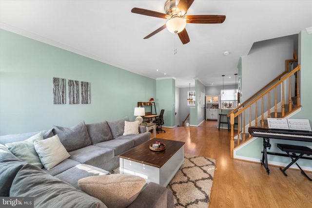 21070 TYLER TOO TER, Ashburn, VA 20147