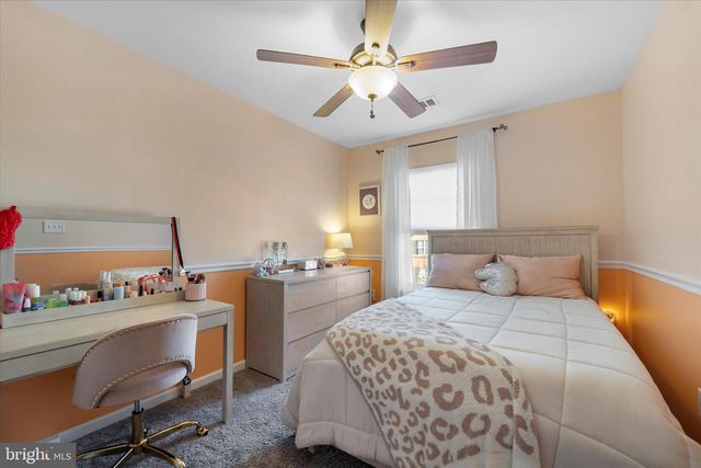 21070 TYLER TOO TER, Ashburn, VA 20147