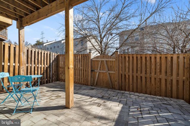 21070 TYLER TOO TER, Ashburn, VA 20147