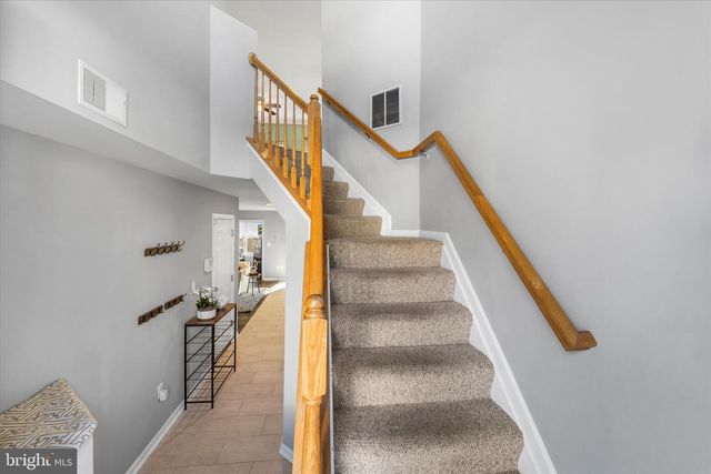 21070 TYLER TOO TER, Ashburn, VA 20147