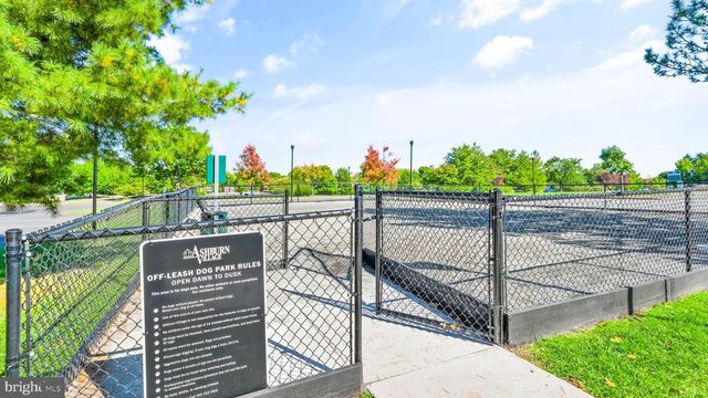 21070 TYLER TOO TER, Ashburn, VA 20147