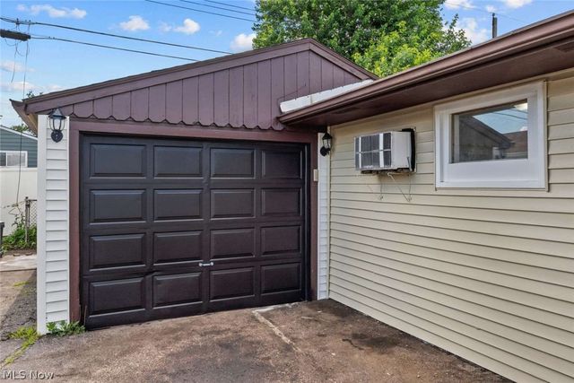 4410 Andover Avenue, Lorain, OH 44055