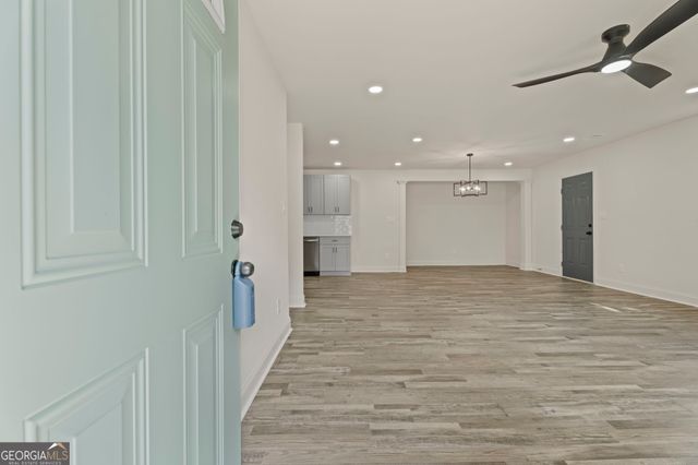 2718 Somerton Drive, Morrow, GA 30260