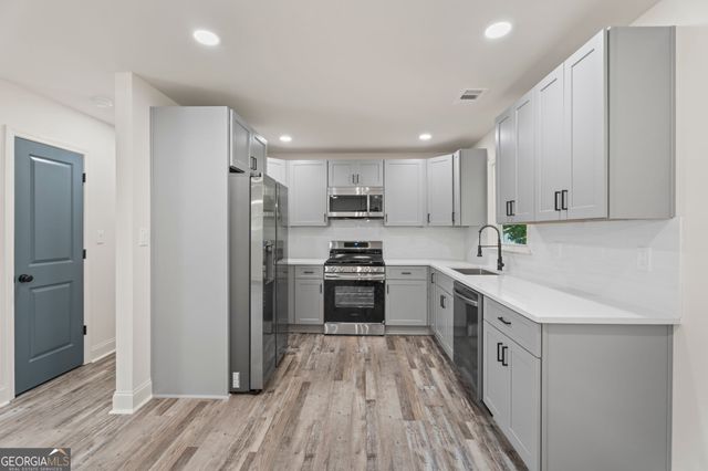 2718 Somerton Drive, Morrow, GA 30260