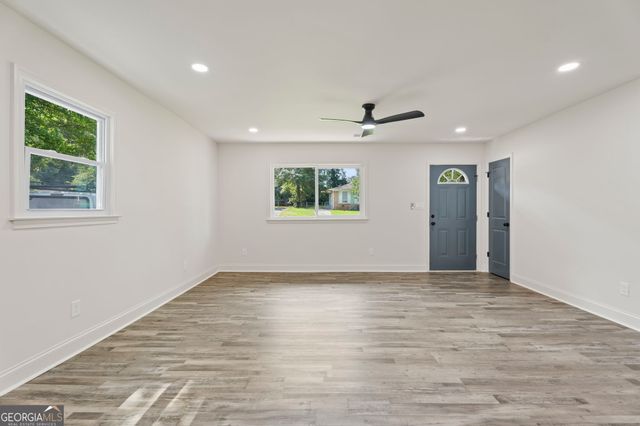 2718 Somerton Drive, Morrow, GA 30260