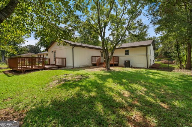 2718 Somerton Drive, Morrow, GA 30260