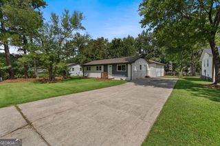 2718 Somerton Drive, Morrow, GA 30260